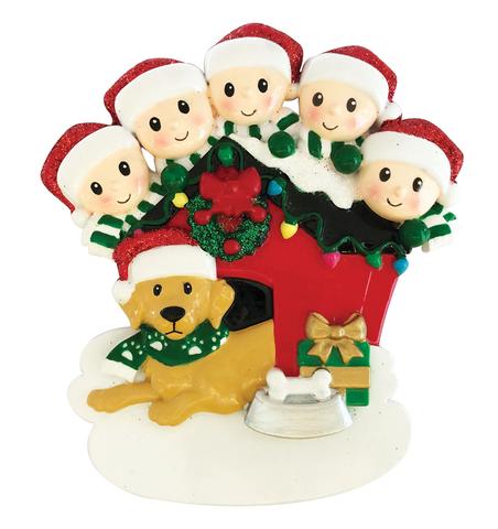 Doghouse Family of 5 - Personalized by Santa - Canada